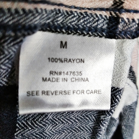 Romeo + Juliet Couture Plaid Button Down Shirt - Picture 7 of 8